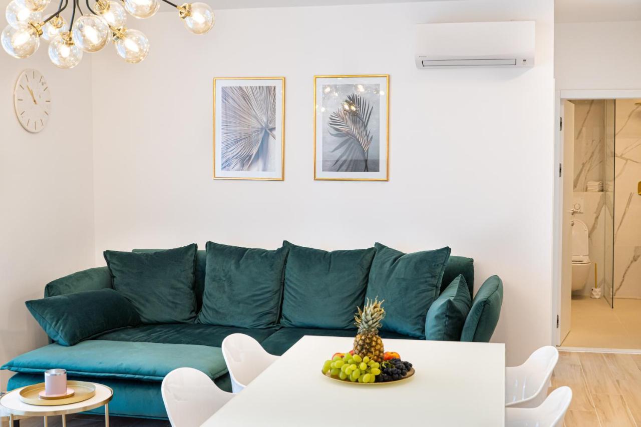 Golden Luxury Apartment Сплит Екстериор снимка